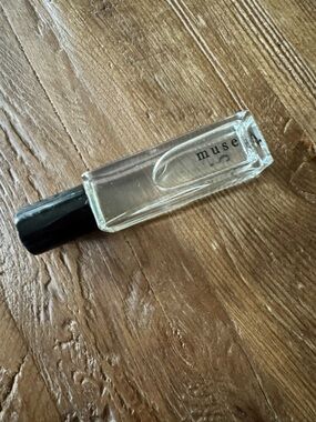 Muse Clear Glass Roller Bottle with Black Cap